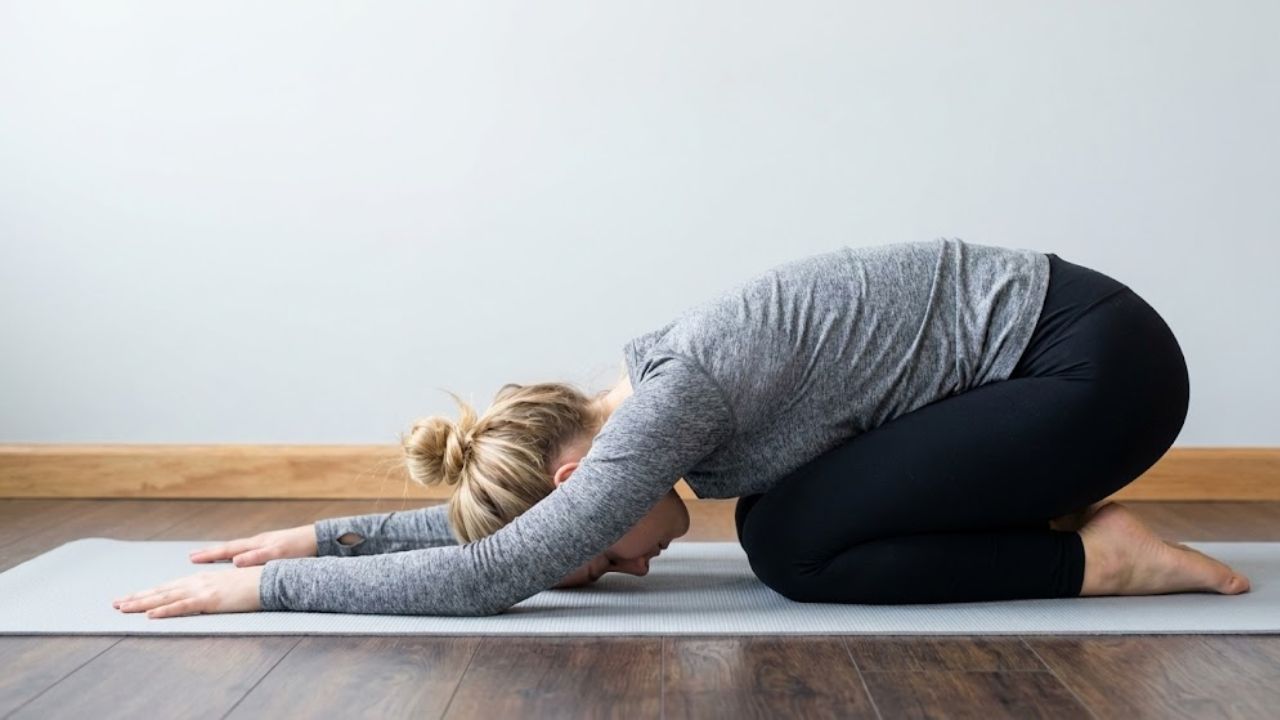 6 Easy Yoga Poses You Can Do Anytime to Feel Calm and Relaxed