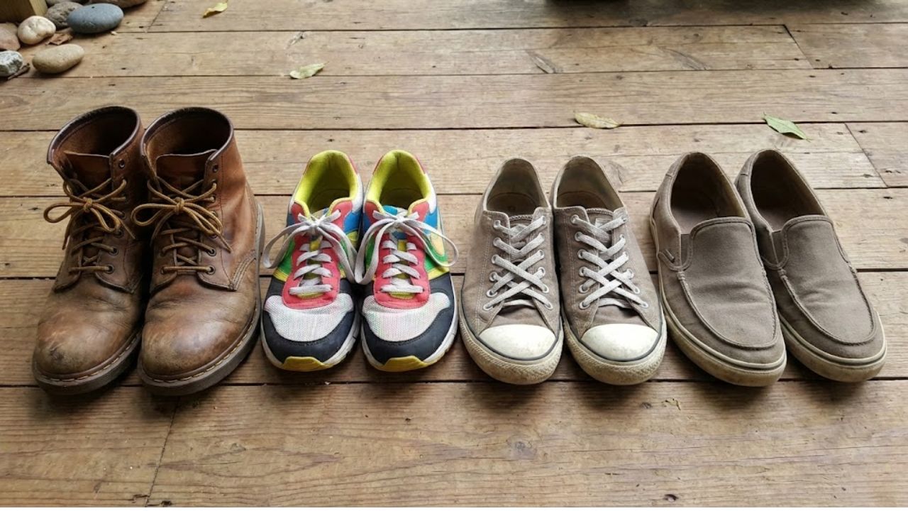 Personality Insight: What Your Shoe-Tying Style Reveals About Your Behaviour