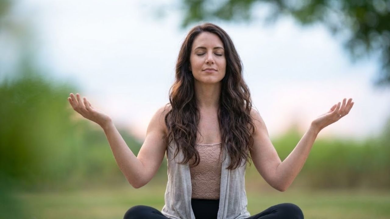 Body Detox Yoga: 8 Powerful Poses to Cleanse Your System and Improve Digestion Naturally