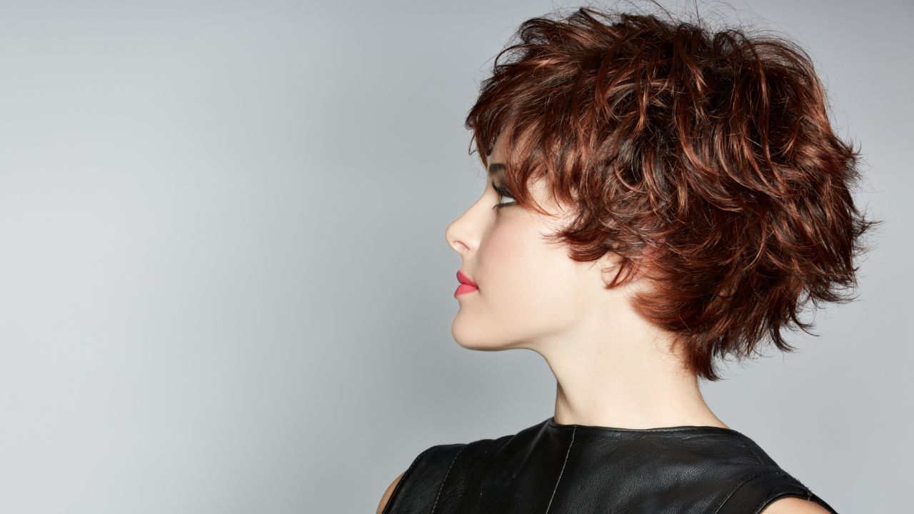 Short haircut for fine hair: here are the 4 best hairstyles to add volume to short hair and make it look thicker